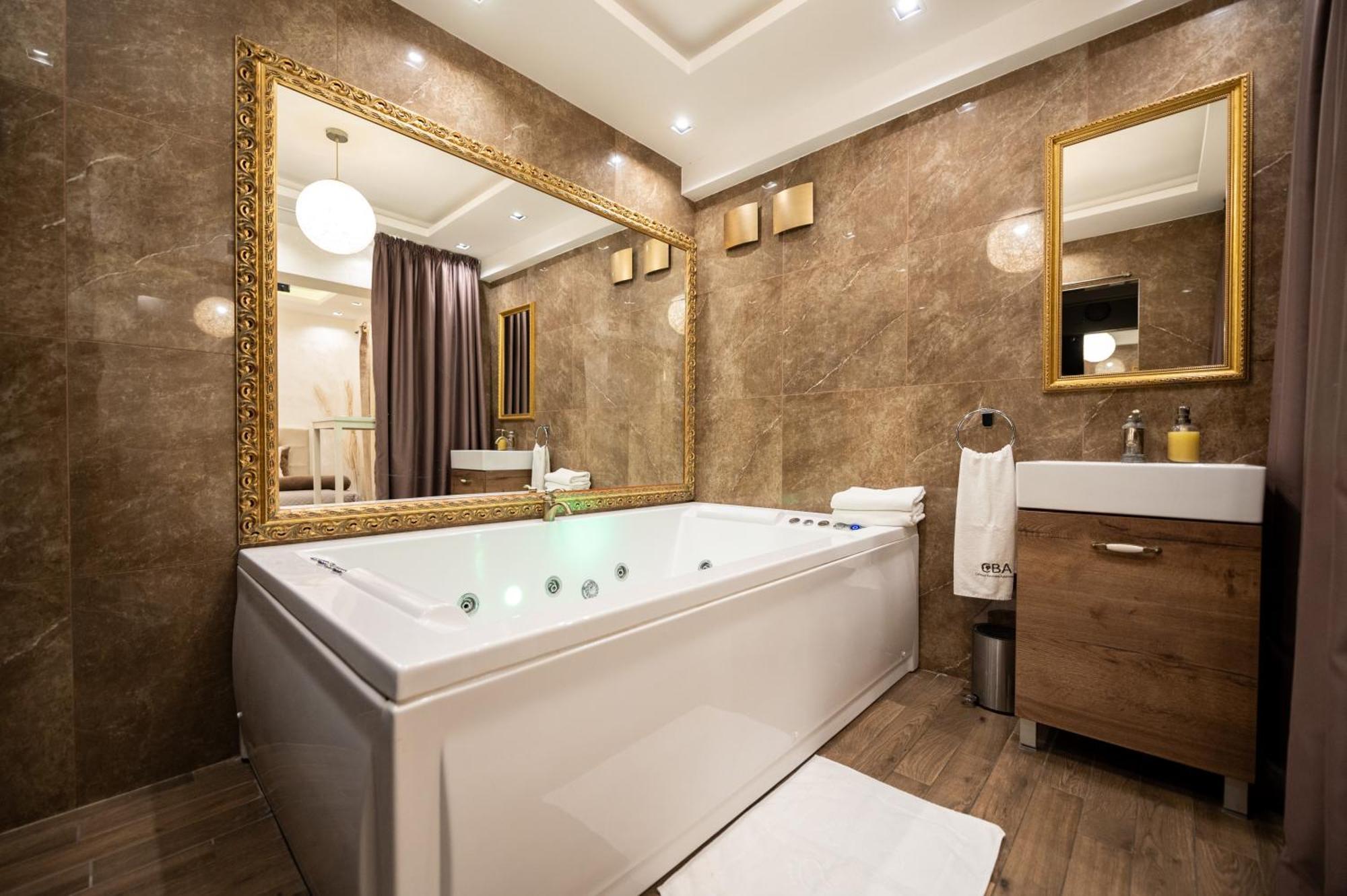Central Business Apartments Jacuzzi Beograd Bagian luar foto