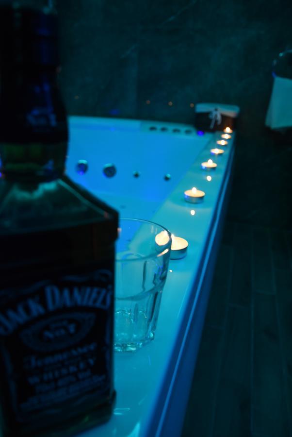 Central Business Apartments Jacuzzi Beograd Bagian luar foto