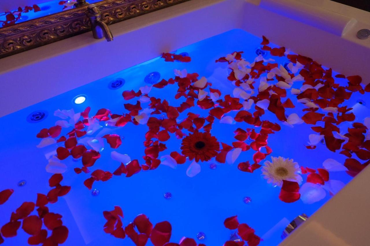 Central Business Apartments Jacuzzi Beograd Bagian luar foto