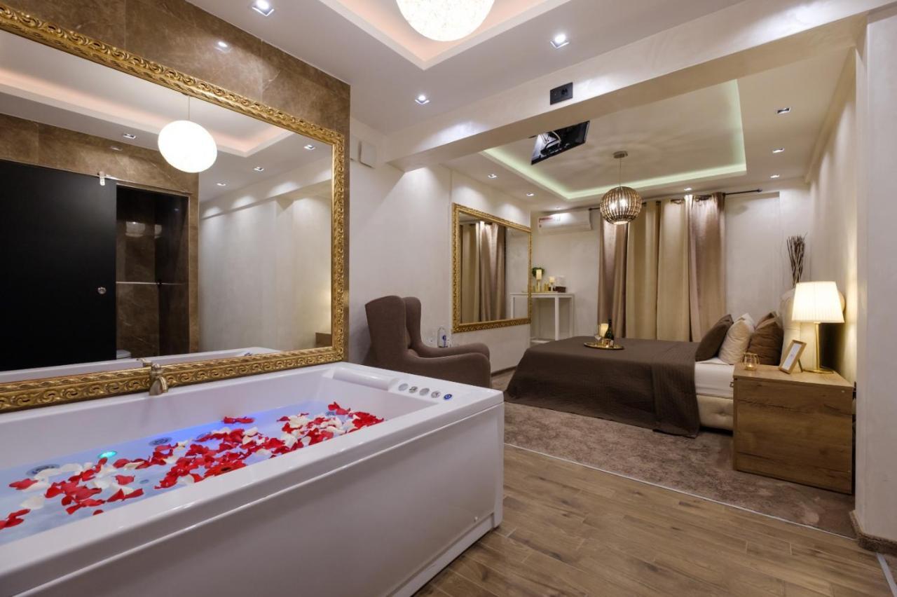 Central Business Apartments Jacuzzi Beograd Bagian luar foto